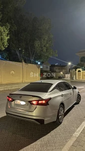 Nissan Altima 2020