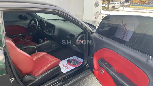 Dodge Challenger SXT GCC Spec for sale 