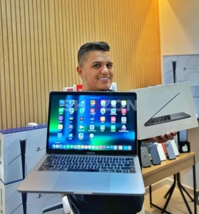New Macbook Air/Pro M1 M4 M5 Laptops