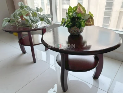 Solid Wood 7-Seater Sofa Set with Light Cream/Grey Cushion and Center and Side Tables