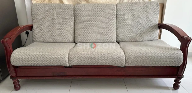 Solid Wood 7-Seater Sofa Set with Light Cream/Grey Cushion and Center and Side Tables
