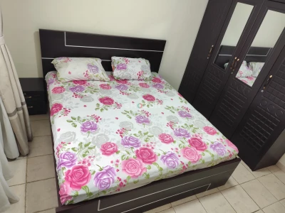 Master bedroom available for monthly Rent 