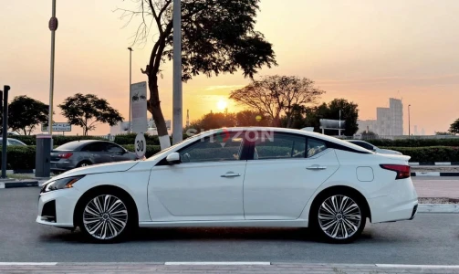 Nissan Altima For Rent At Choco Rent A Car