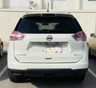 Used 2016 Nissan Rogue – Pearl White | Excellent Condition