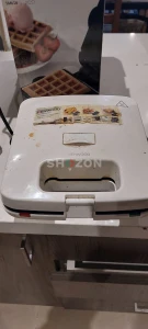 Waffle and Sandwich Maker
