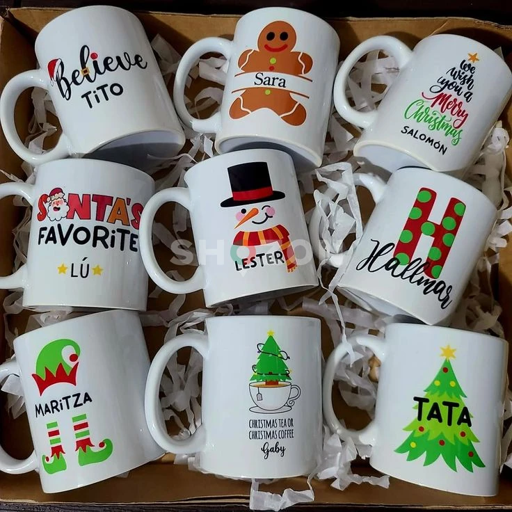 Personalized Christmas Mugs Set