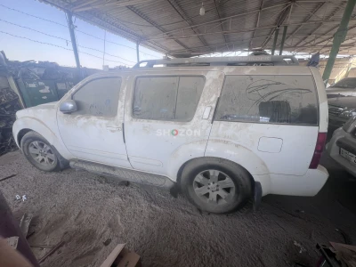 nissan pathfinder 2006