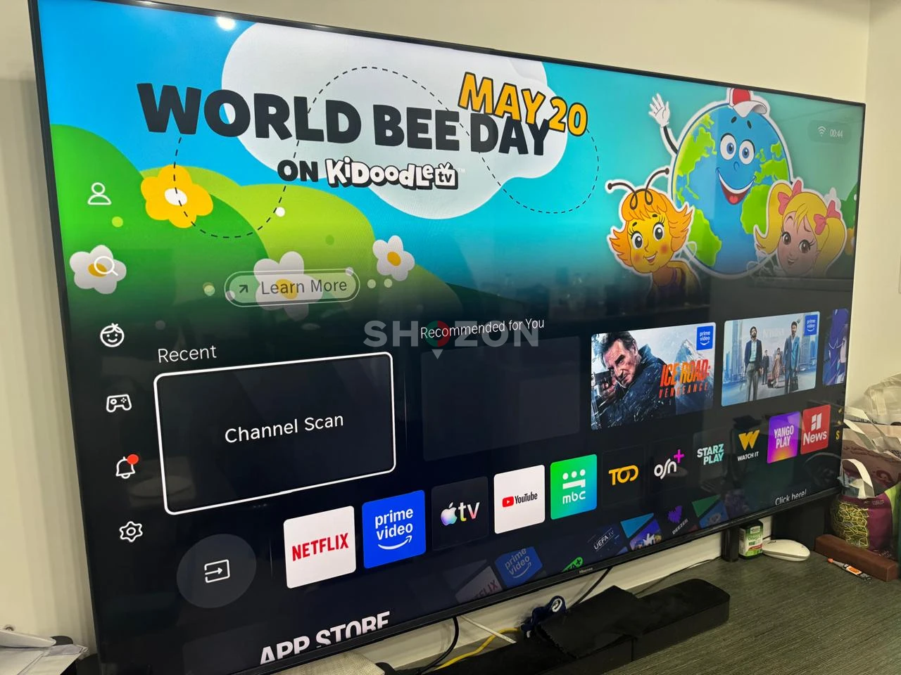 Smart LED LCD TV  Hisense 