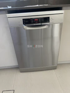 bosch brand dishwasher series 4 like new perfect working 