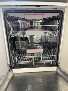 bosch brand dishwasher series 4 like new perfect working 