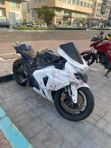 GSX-R 1000 (2013) For  sale 17,000 AED 