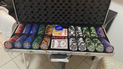 poker chips set