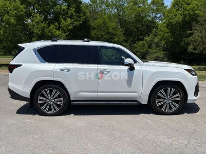 2025 Lexus LX 600 Luxury AWD