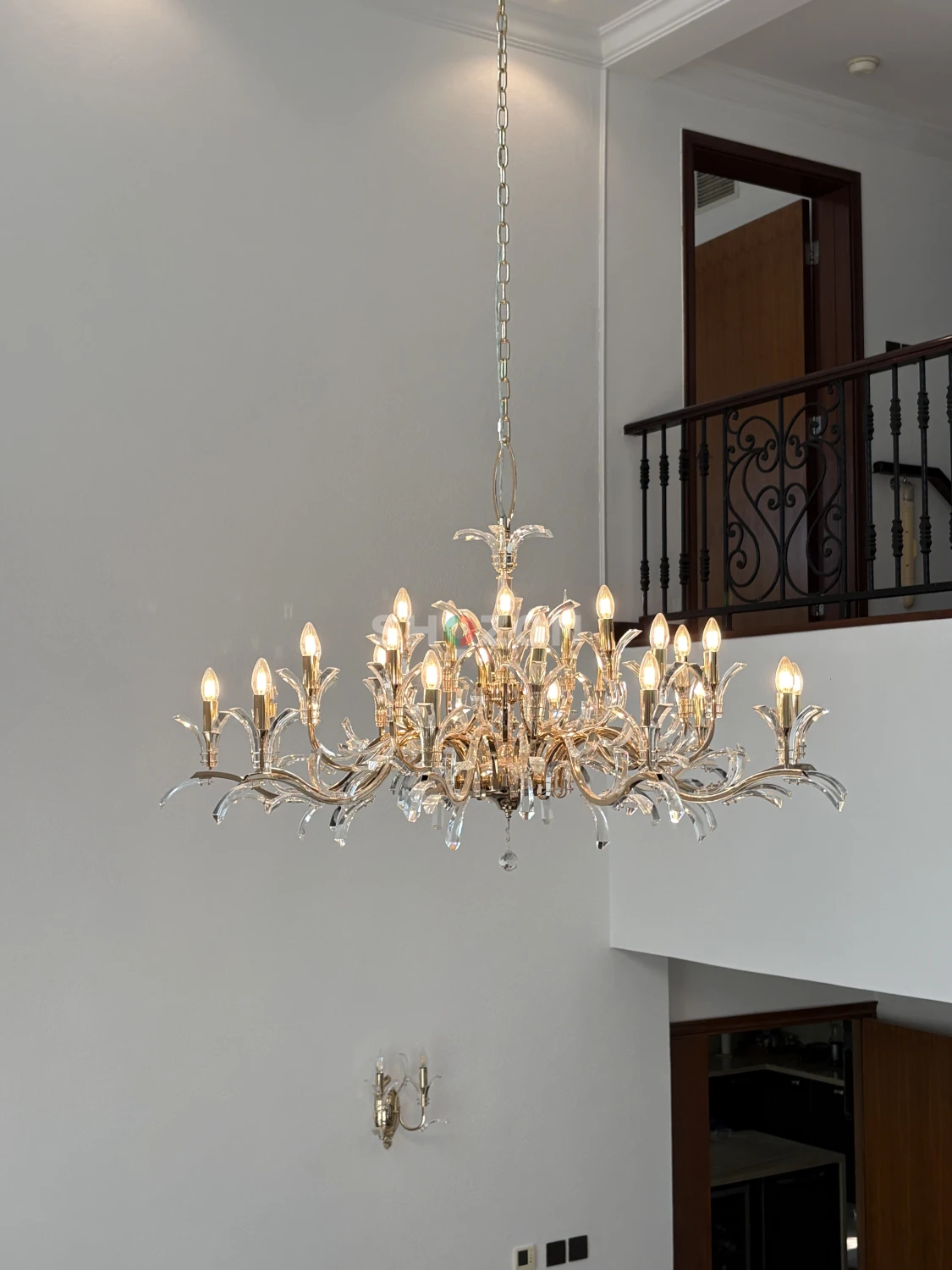Elegant Crystal Chandelier