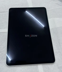 ipad m2 128 neat and clean 56 cycle count 99 health