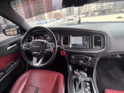 Dodge Charger 2017 SXT (3.6 L V6)