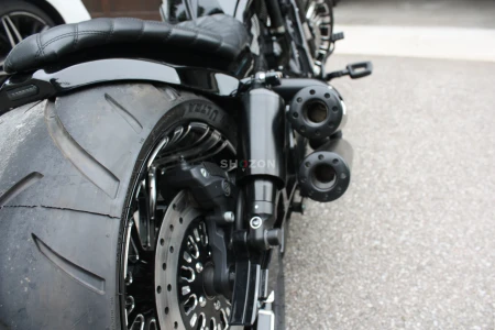 2016 Harley Night Rod Dark Venom Custom 300mm Air Ride - Located in Canada