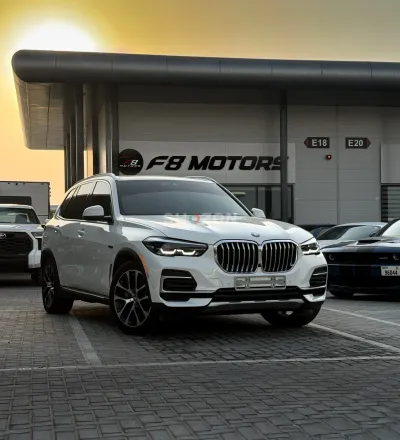 BMW X5 - Luxurious and Powerful SUV