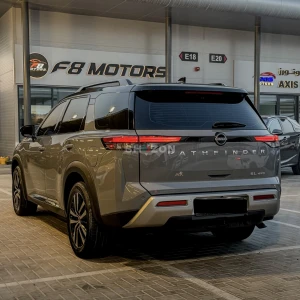 NISSAN PATHFENDER SL 2024