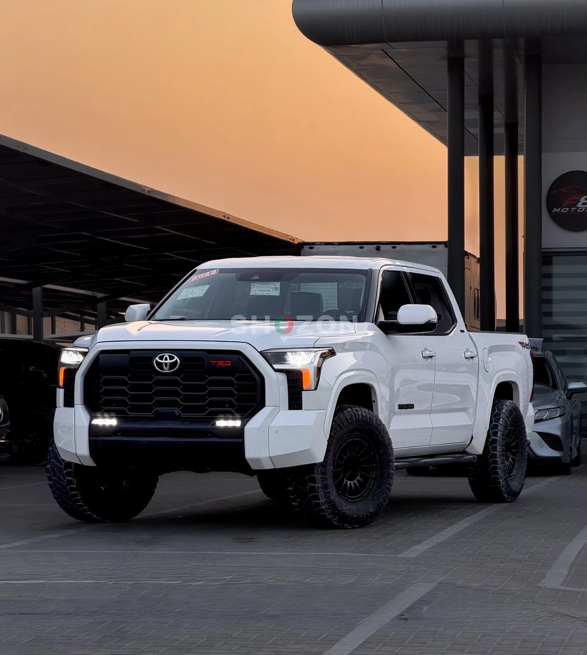TOYOTA TUNDRA TRD CREWMAX