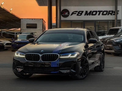 BMW 520I BLACK 2022 GCC