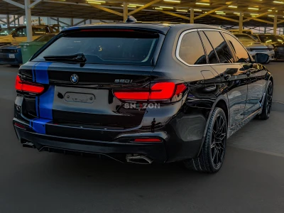 BMW 520I BLACK 2022 GCC