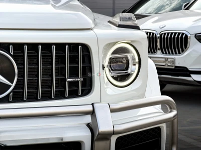 MERCEDES BENZ G63 WHITE RED GCC 2019