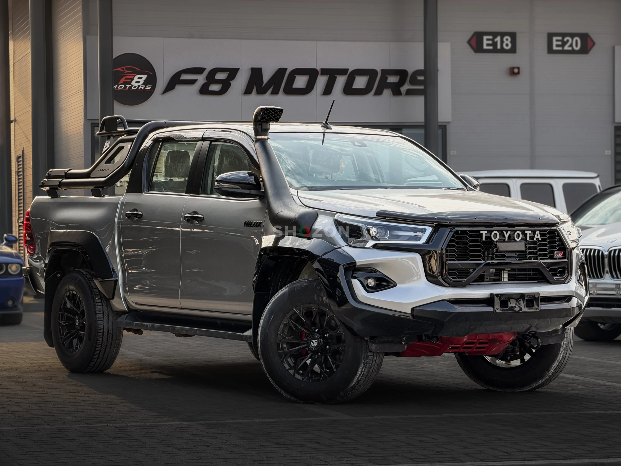 TOYOTA HILUX GR KIT 2023