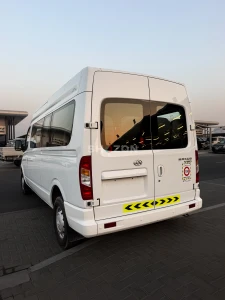 MAXUS V80 15 SEATER