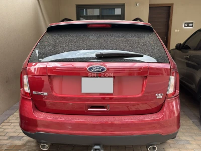 2014 Ford Edge SEL, GCC Specs | 160,000 km