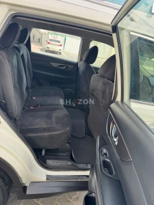 Nissan xtrail 2017 - Excellant condition