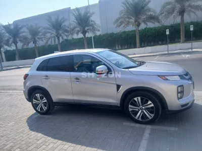 MITSUBISHI OUTLANDER SPORTS 