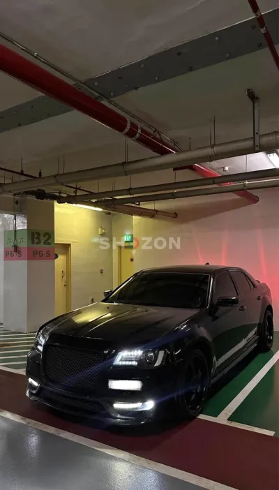 Chrysler 300C 2012 | Canadian Specs | 150,000 KM | Clean, No Issues