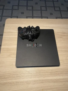 Playstation 4 Slim