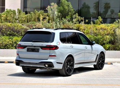 2025 BMW X7 xDRIVE40i | 3.0L TURBO | BRAND NEW 
