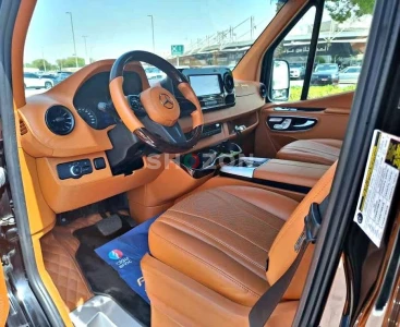 BRAND NEW 2023 MERCEDES-BENZ SPRINTER 2.0L GASOLINE  PREMIUM BUSINESS VAN