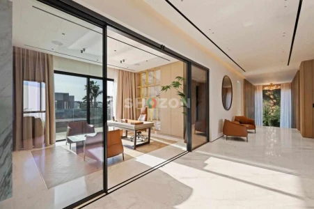6-Bedroom Villa in The Collection Sun Gate Villa