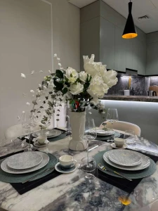 1-Bedroom Apartment in GOLF GATE