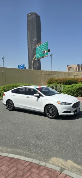 Ford Fusion S 2014