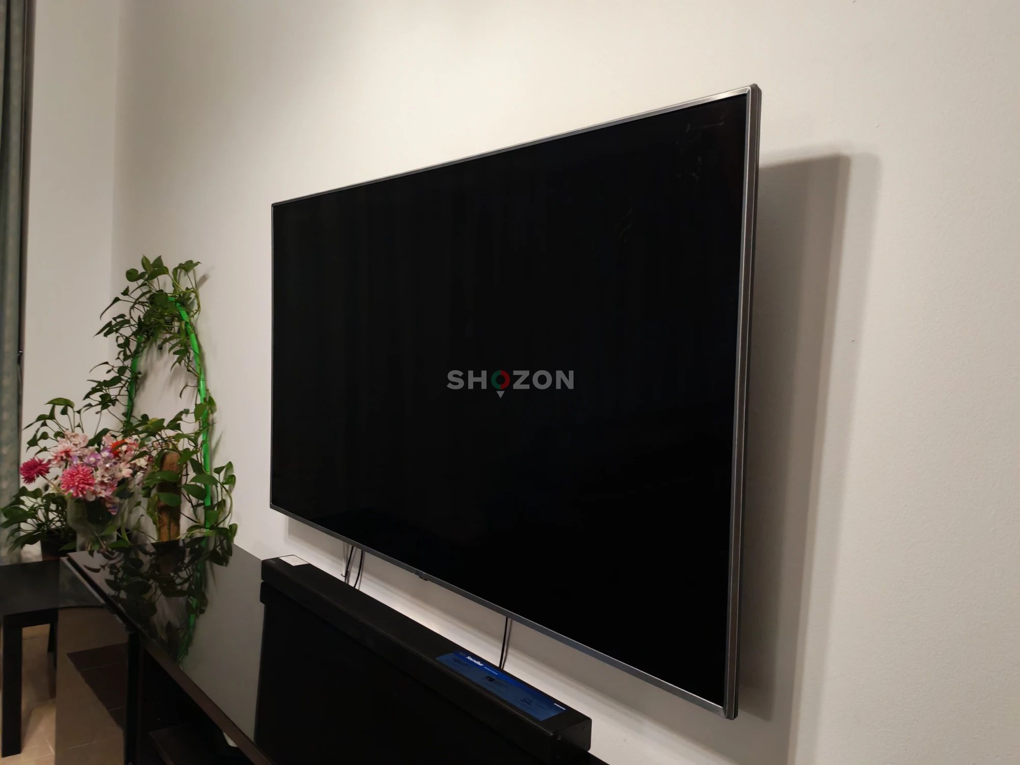 LG 65'' 4K Smart TV with Magic Remote and Stands