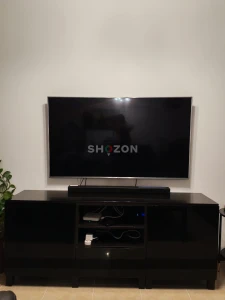 LG 65'' 4K Smart TV with Magic Remote and stands