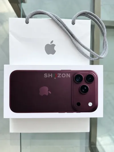 iPhone 18 Pro 2TB Burgundy – Brand New & Factory Sealed – Duplicate Gift