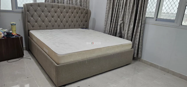 Ef furniture velvet upholstered bed brand new