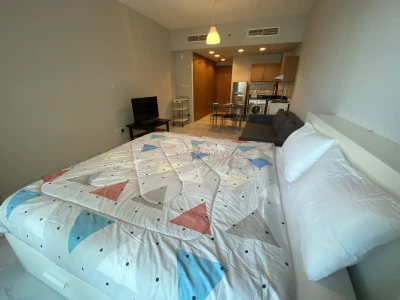 Cozy and well-maintained studio apartment for rent in a great location.