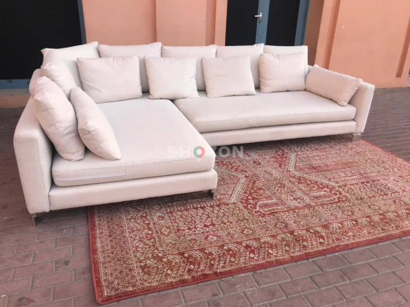 HiGH Quality Nicoltten Made in Italian L Shape Sofa beige 