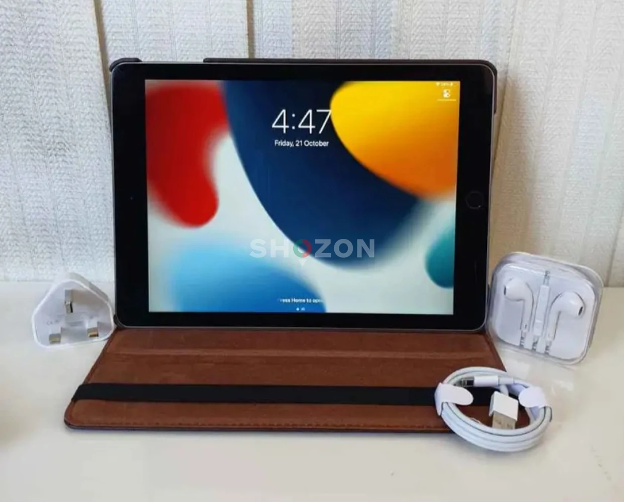 Apple iPad 5th generation best for school and games 
