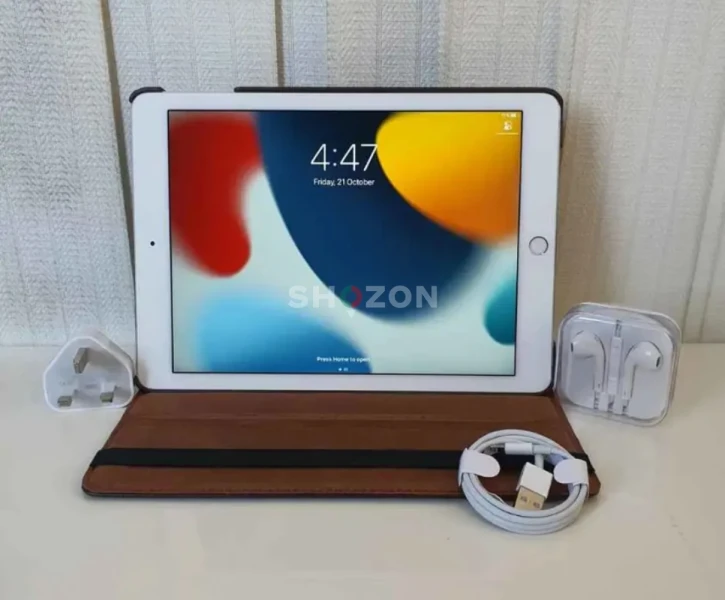 Apple iPad 5th generation best for school and games 