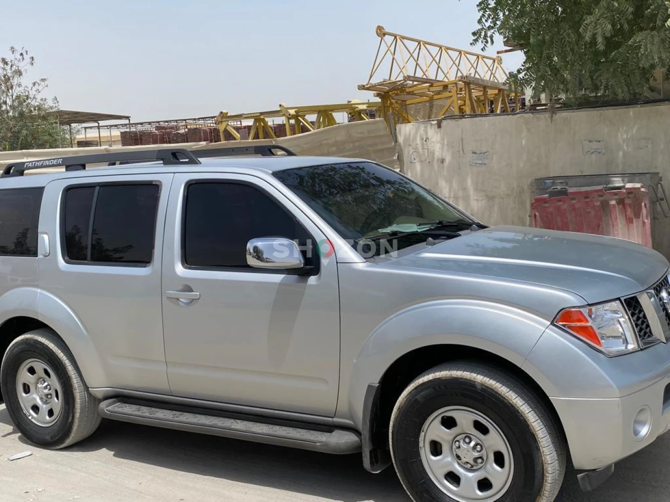 Nissan Pathfinder 2006 model 